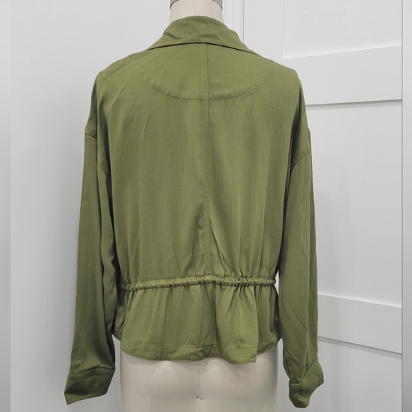 Frye & Co Green Lightweight Open Front Utility Style Jacket - Picture 5 of 14